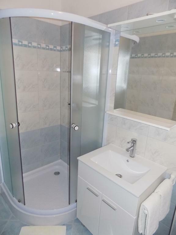 Villa Galeb Pag - At The Main Beach باغ المظهر الخارجي الصورة