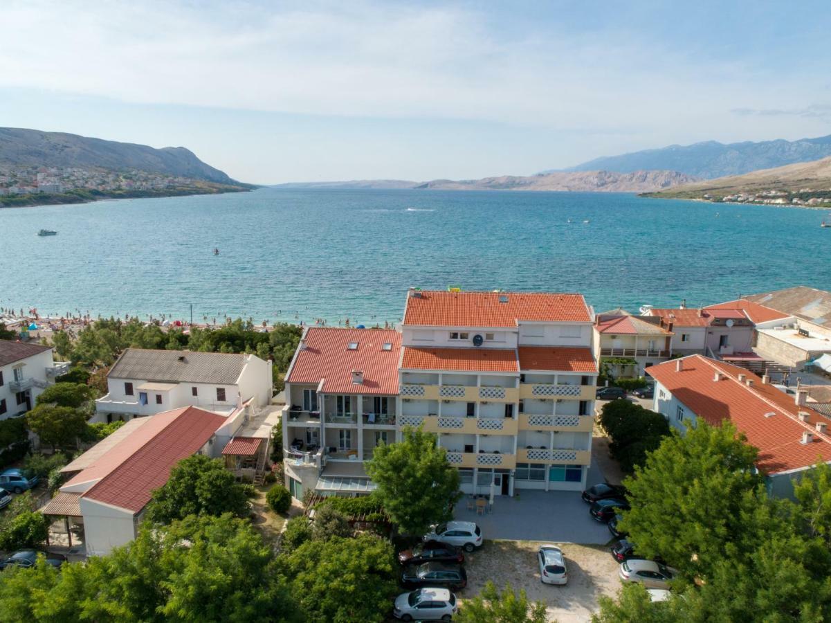 Villa Galeb Pag - At The Main Beach باغ المظهر الخارجي الصورة
